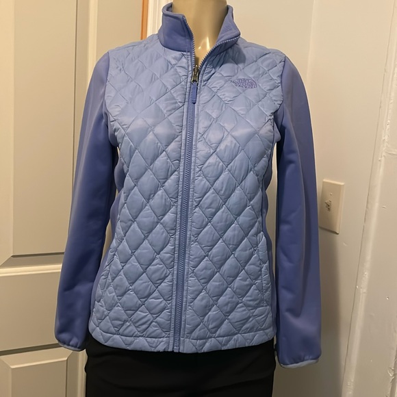 THE NORTH FACE  GIRLS SIZE L. - Picture 1 of 9